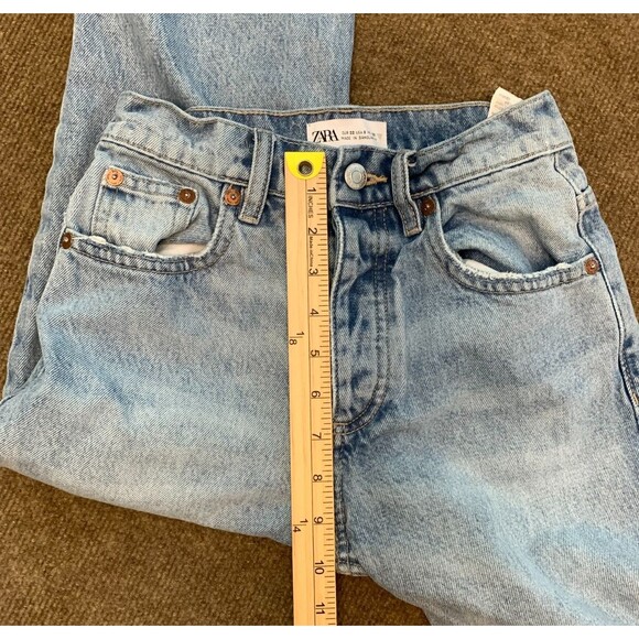 Zara Jeans Womens 0 (24x29) Mid Rise Straight Leg Button Fly Distressed Denim - Picture 6 of 10